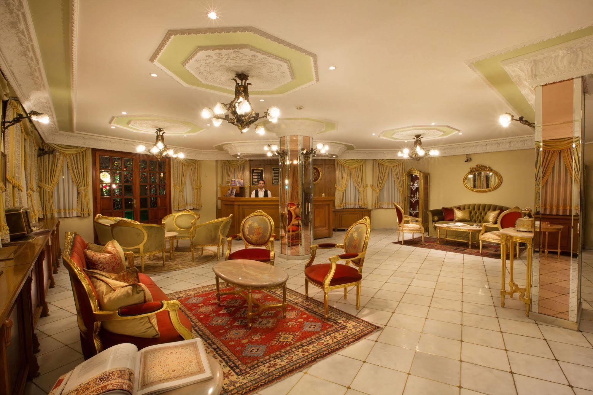 Valide Sultan Konagi Istambul